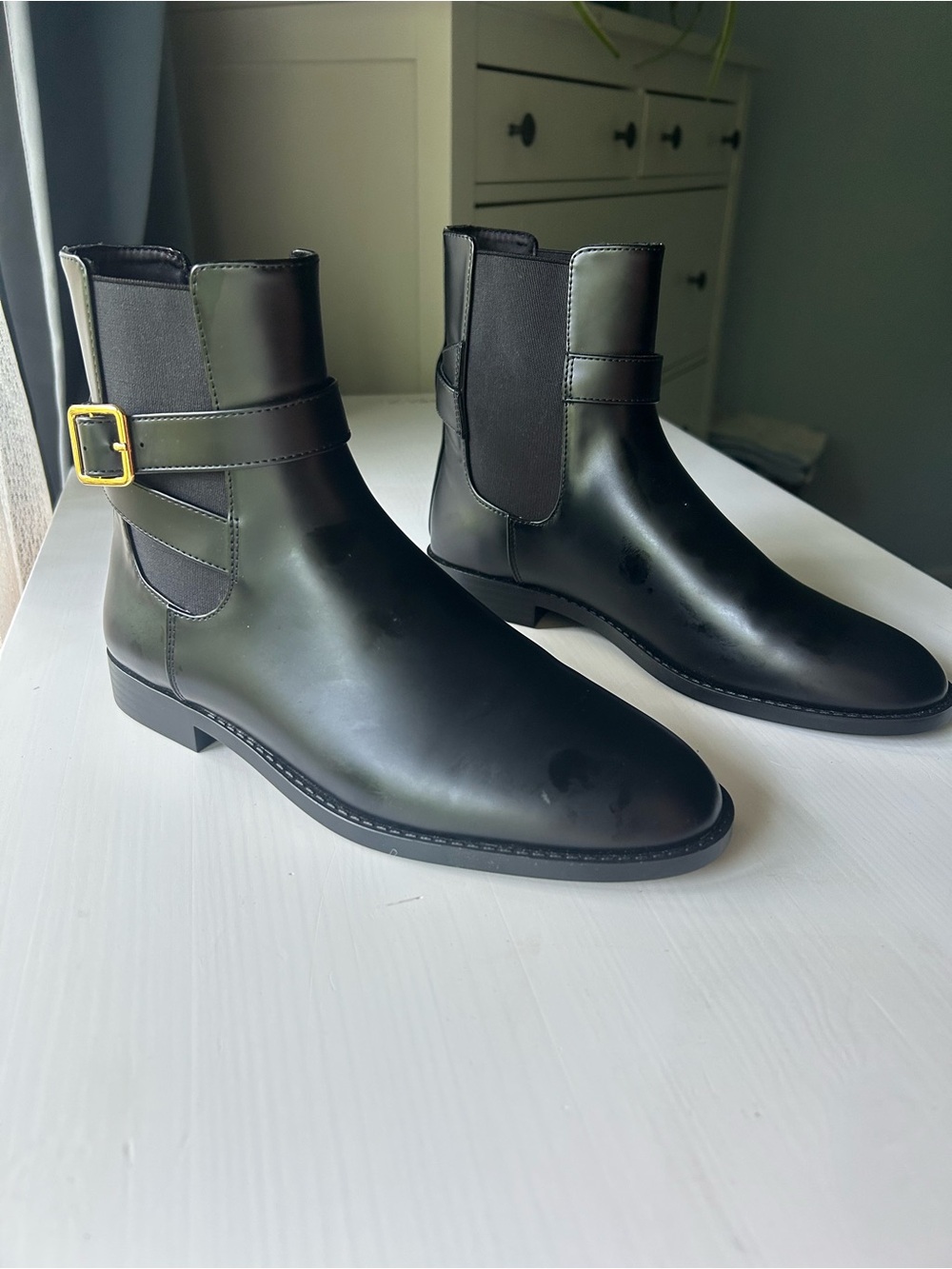 Mango MGO Piero Black Women's Chelsea Boots with Elastic and Gold Side Buckle